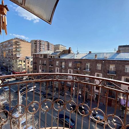 City Center Cute Flat 3 Rooms Yerevan Exterior foto
